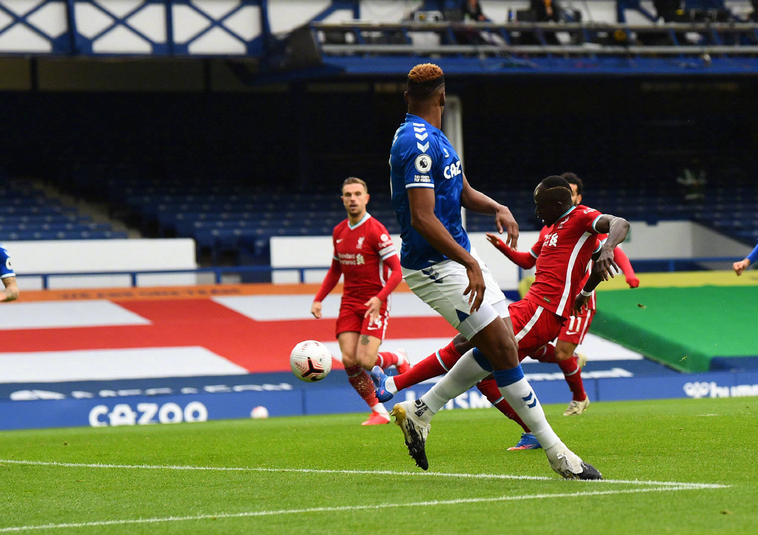 方面表现出 方面表现出